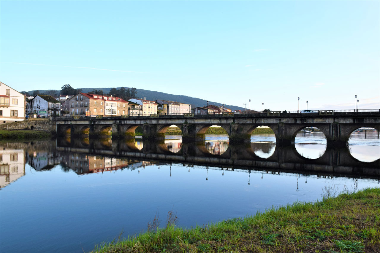 Ruta Xacobea Mar de Arosa. Puente romano. Camino Santiago. Pontecesures
